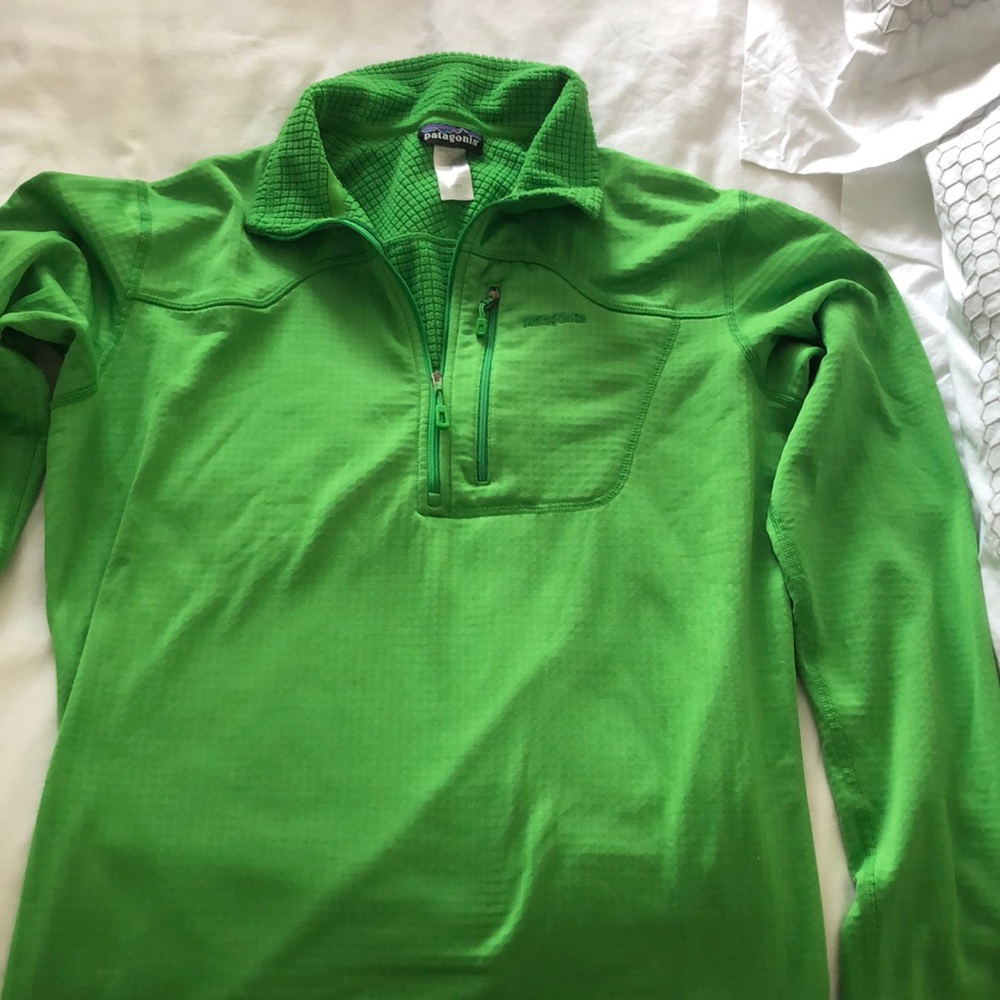 Patagonia men’s fleece pullover